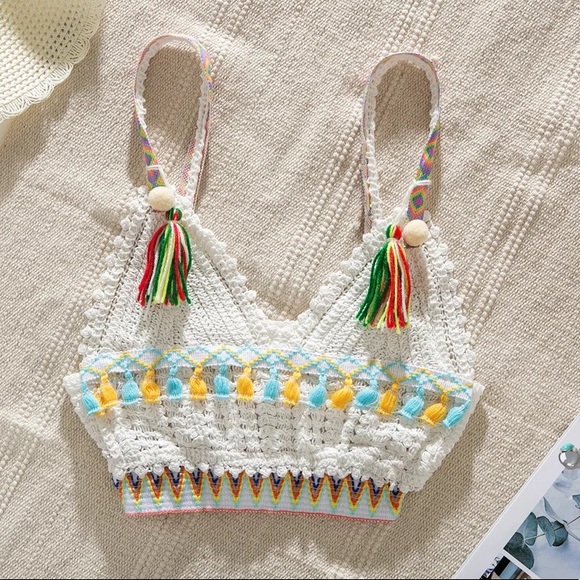 NWT S Boho tassel fringe white crochet rainbow top price final price is firm - Picture 6 of 16